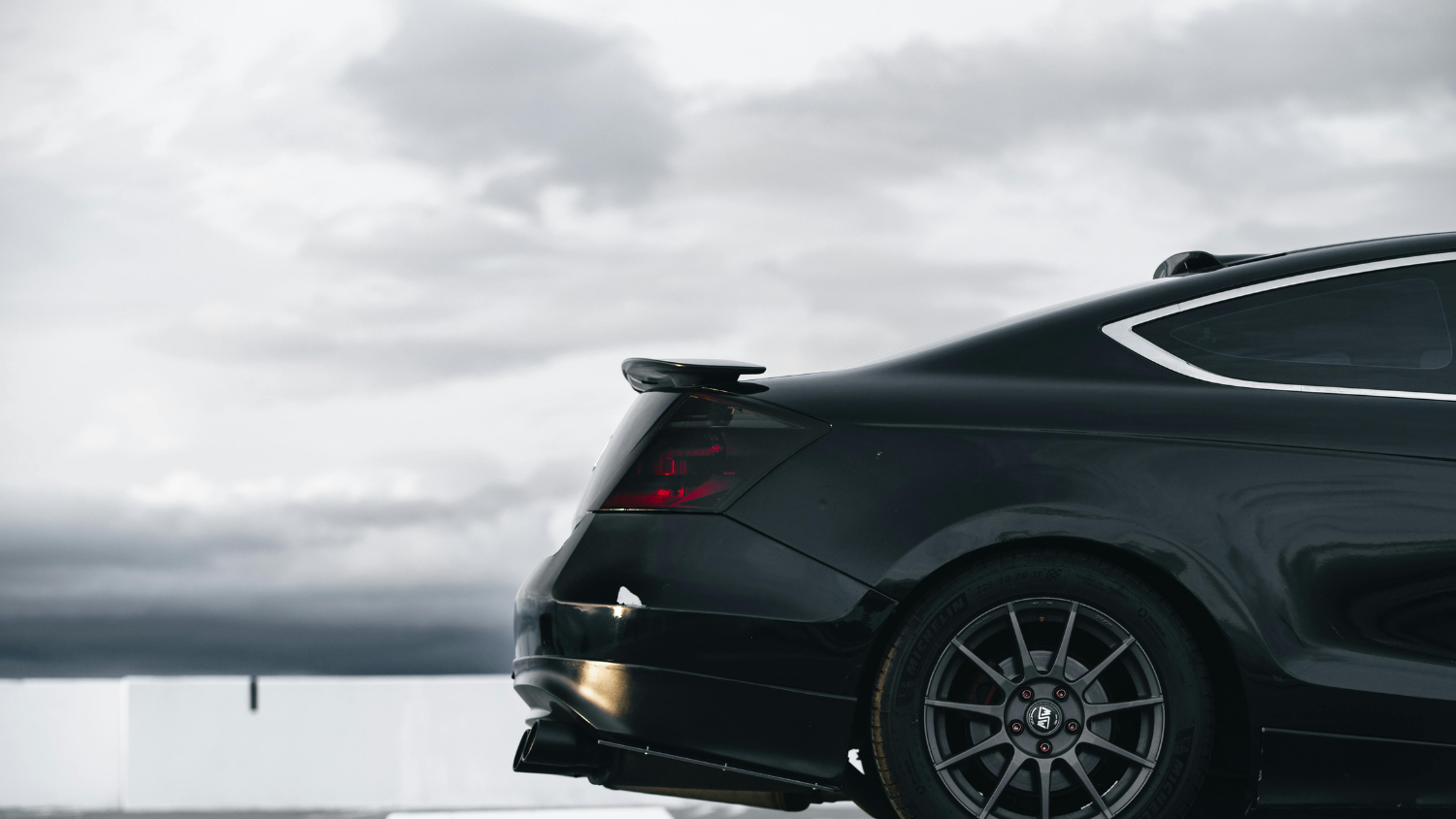 How Long Does Ceramic Coating Last in Dubai?